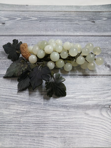 Vintage Jade Grape Cluster