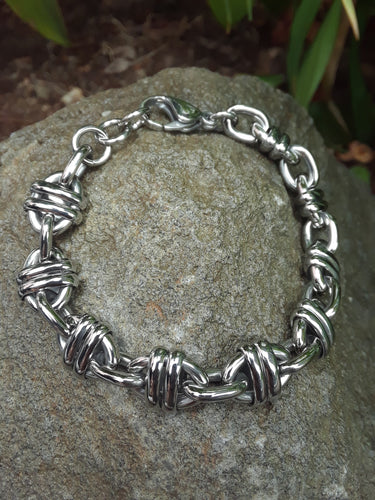 Triple oval link stainless steel bracelet
