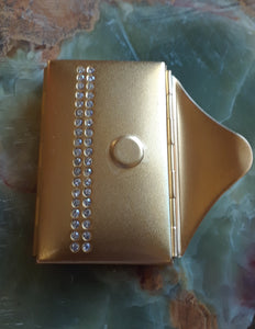 Matte -Finish Compact Mirrors
