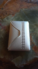 Matte -Finish Compact Mirrors